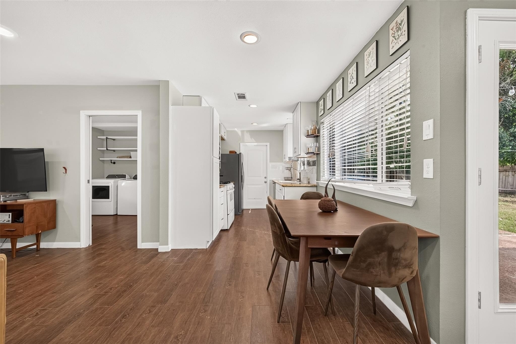 5454 Creekbend Drive - Photo 15