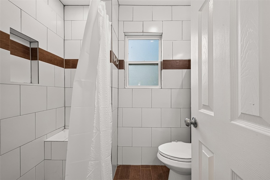 5454 Creekbend Drive - Photo 32