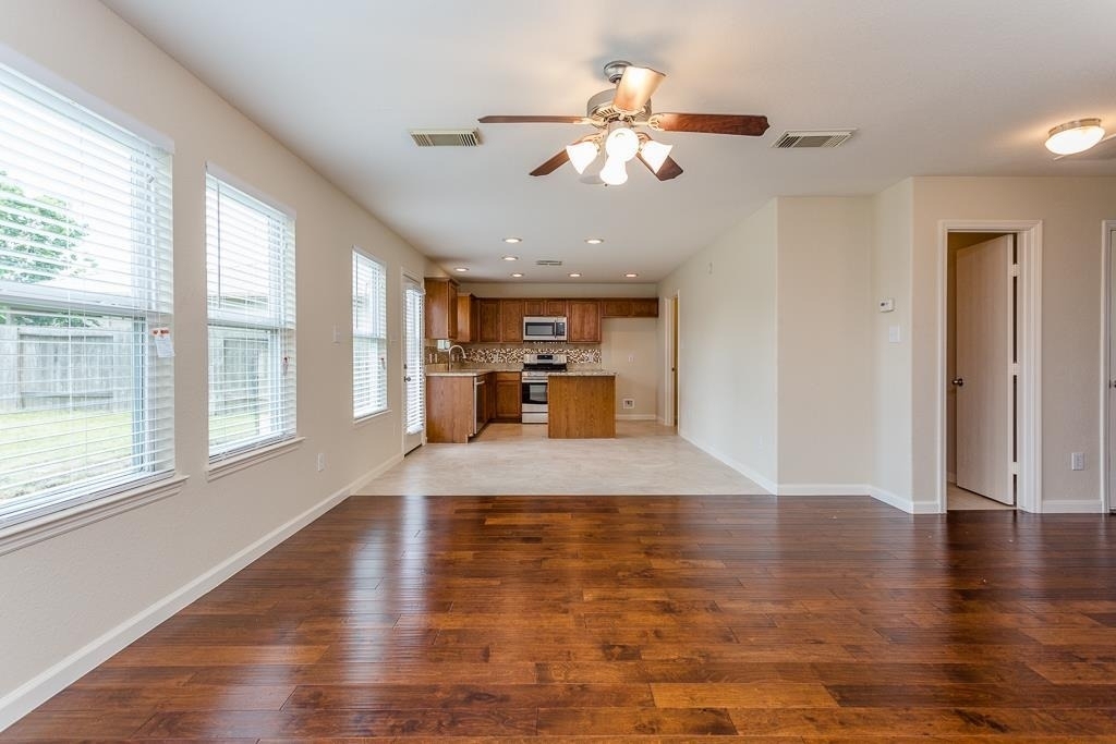 8438 Resada Park Lane - Photo 10