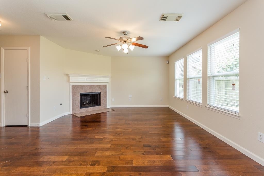 8438 Resada Park Lane - Photo 8