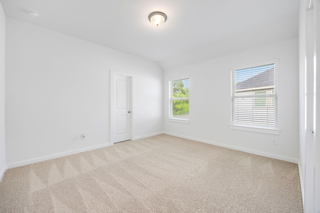 21647 Alberta Forest Circle - Photo 22