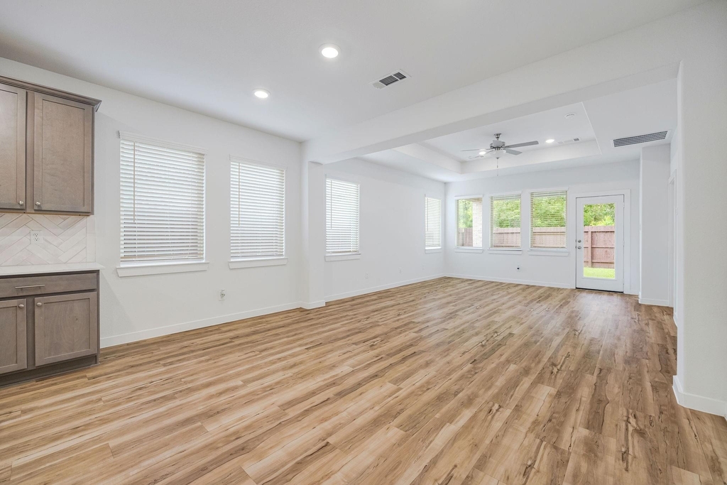 21647 Alberta Forest Circle - Photo 6
