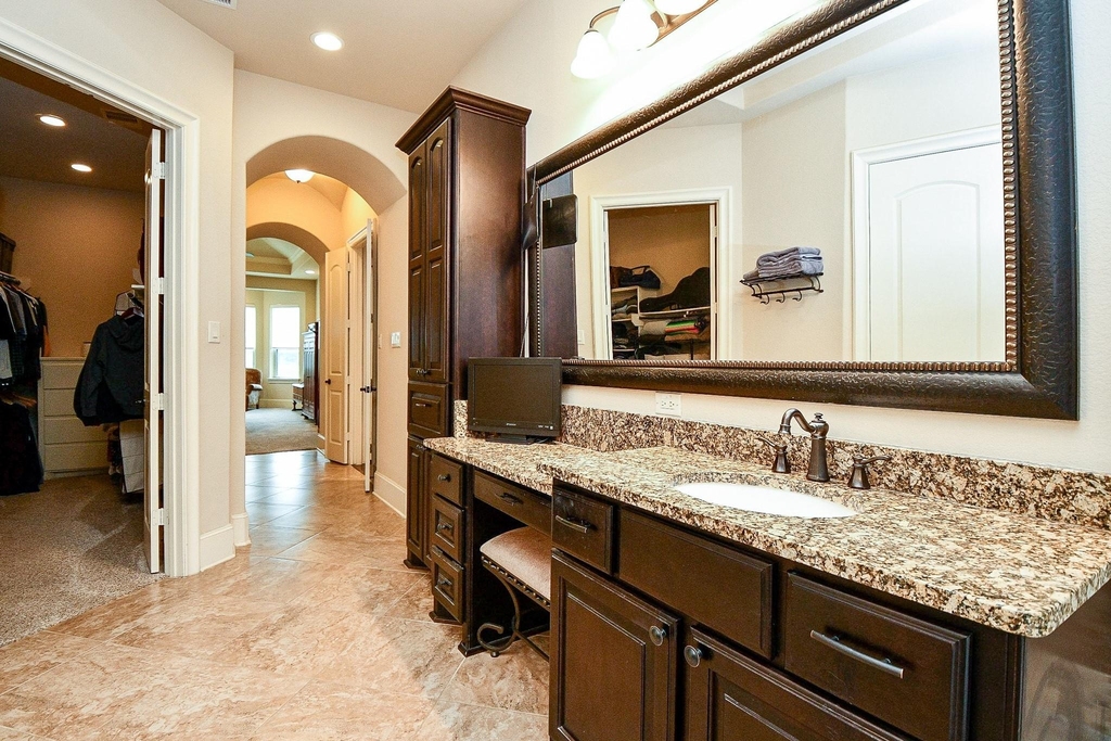 29011 Concan Crossing Court - Photo 12
