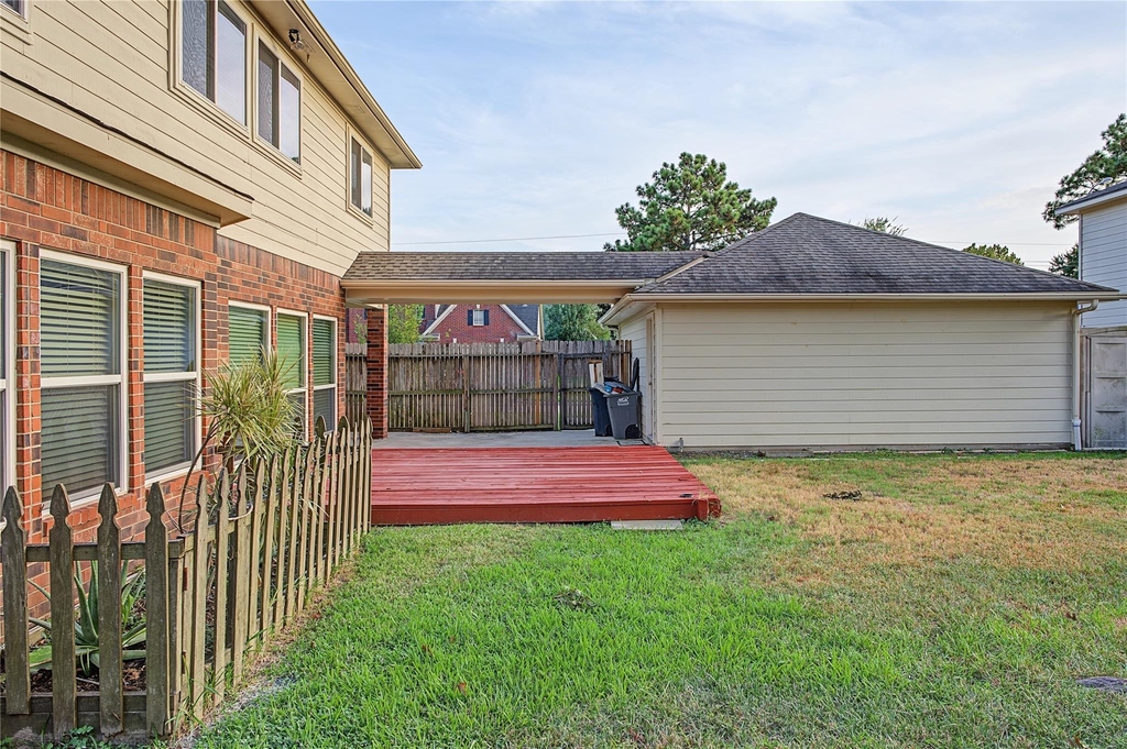 3603 Wild Berry Court - Photo 28