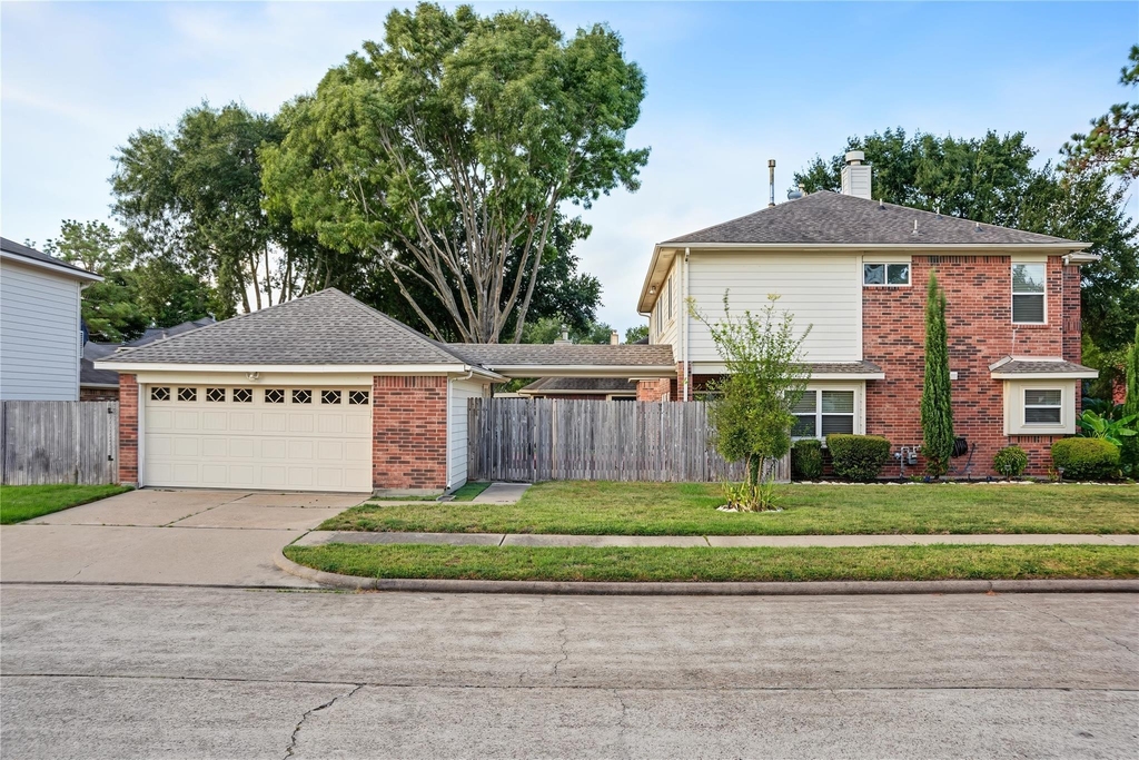 3603 Wild Berry Court - Photo 32