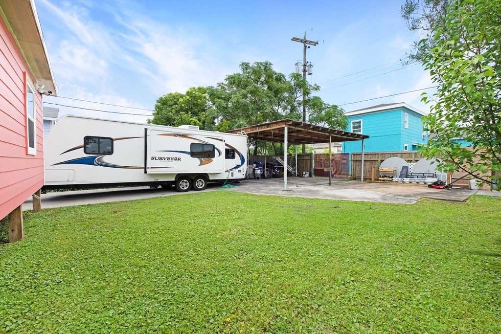 4409 Avenue K - Photo 23