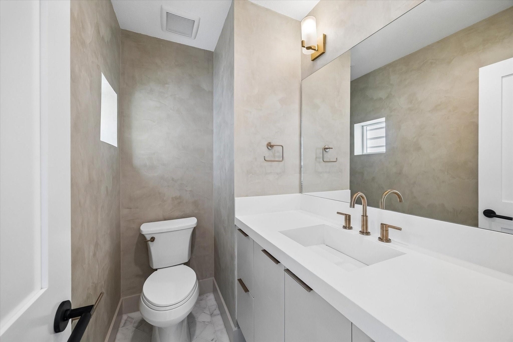 1220 Gregg Street - Photo 16
