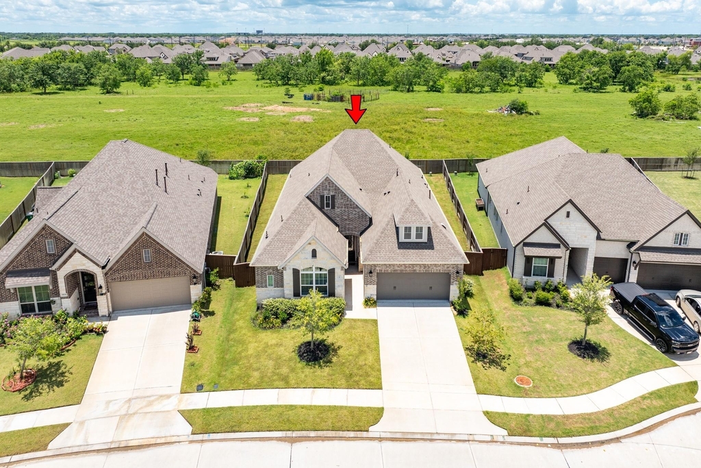 9806 Starry Night Lane - Photo 1