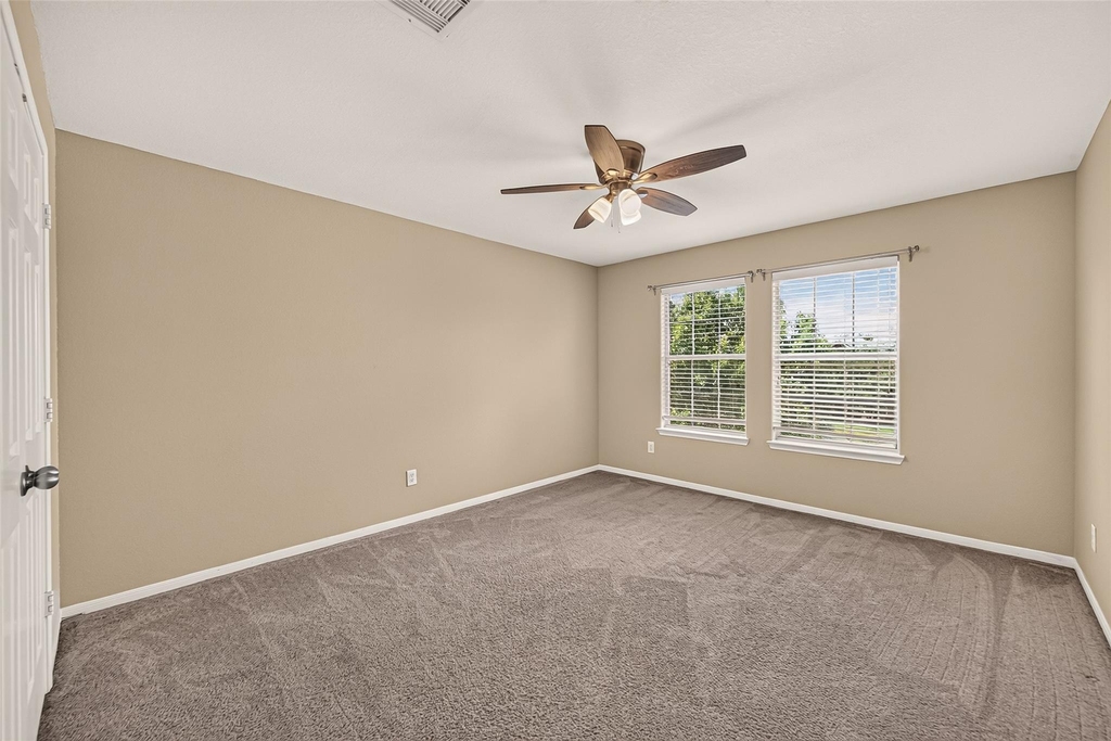 611 Blue Oasis Court - Photo 26