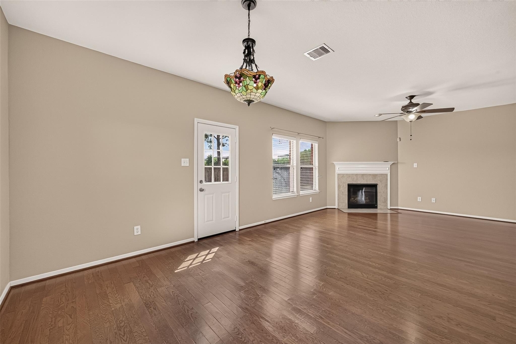 611 Blue Oasis Court - Photo 14