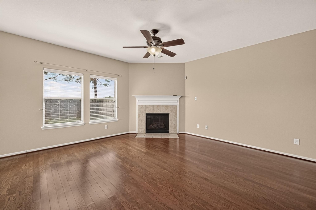 611 Blue Oasis Court - Photo 11