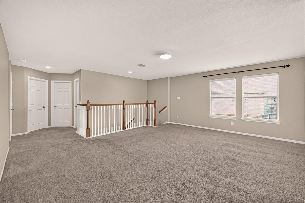 611 Blue Oasis Court - Photo 33