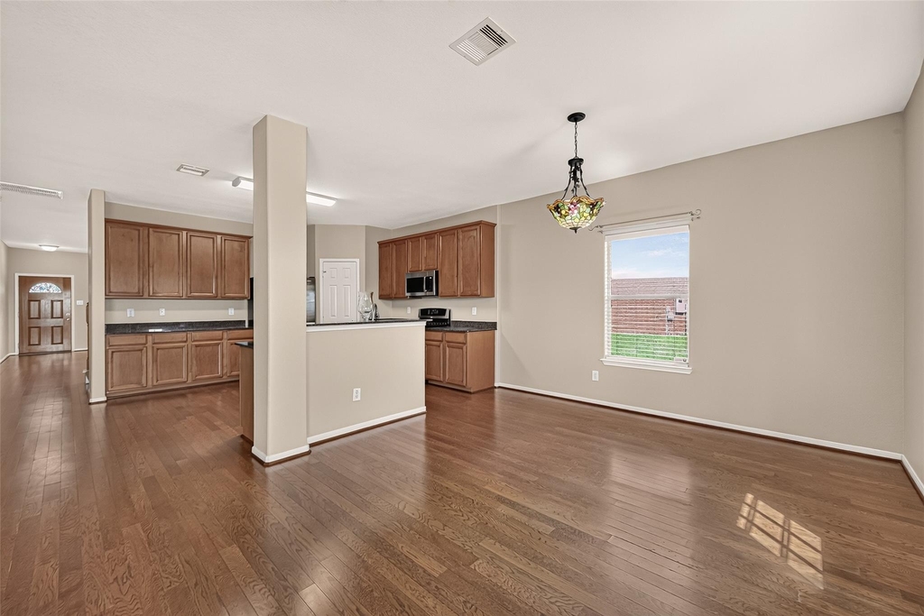 611 Blue Oasis Court - Photo 13
