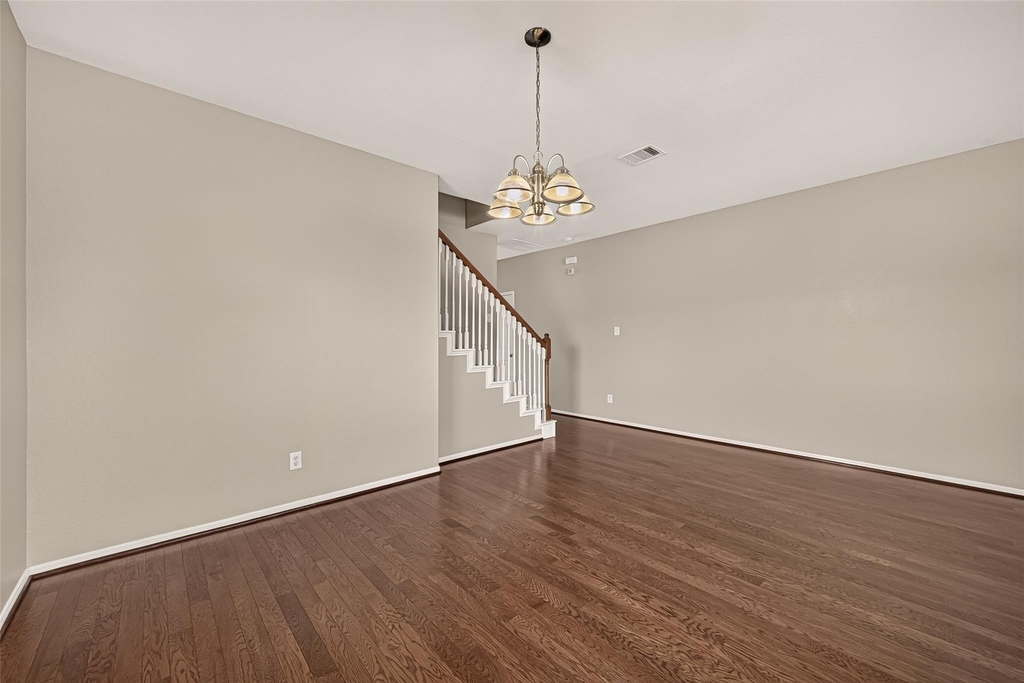 611 Blue Oasis Court - Photo 7