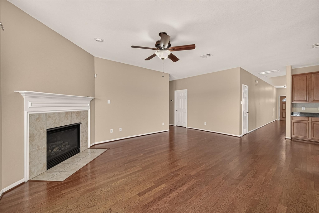 611 Blue Oasis Court - Photo 12