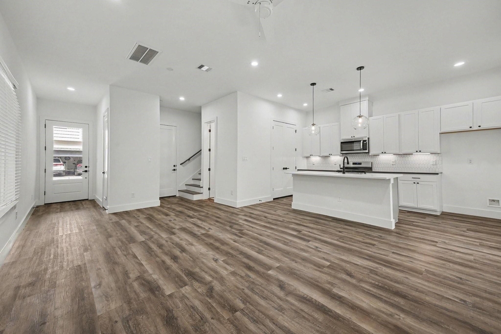 5734 White Magnolia Street - Photo 8