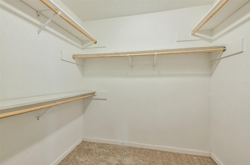 4001 Nasa Parkway - Photo 19