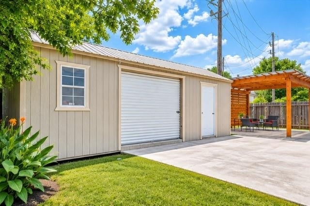 22922 Banquo Drive - Photo 17