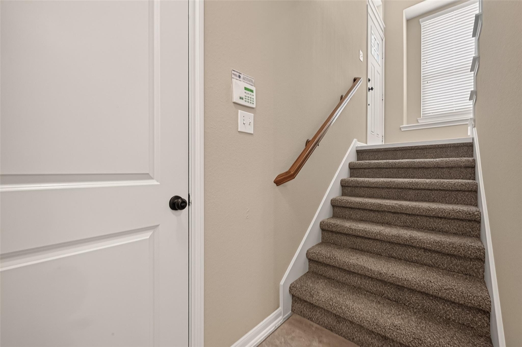 186 Biltmore Loop - Photo 6