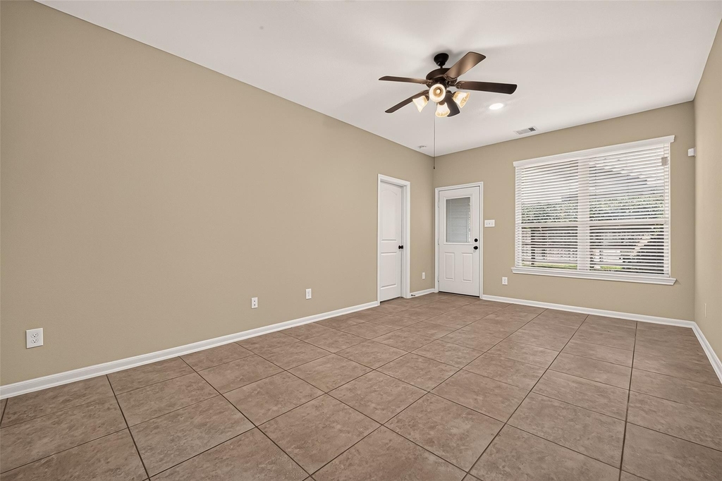 186 Biltmore Loop - Photo 8
