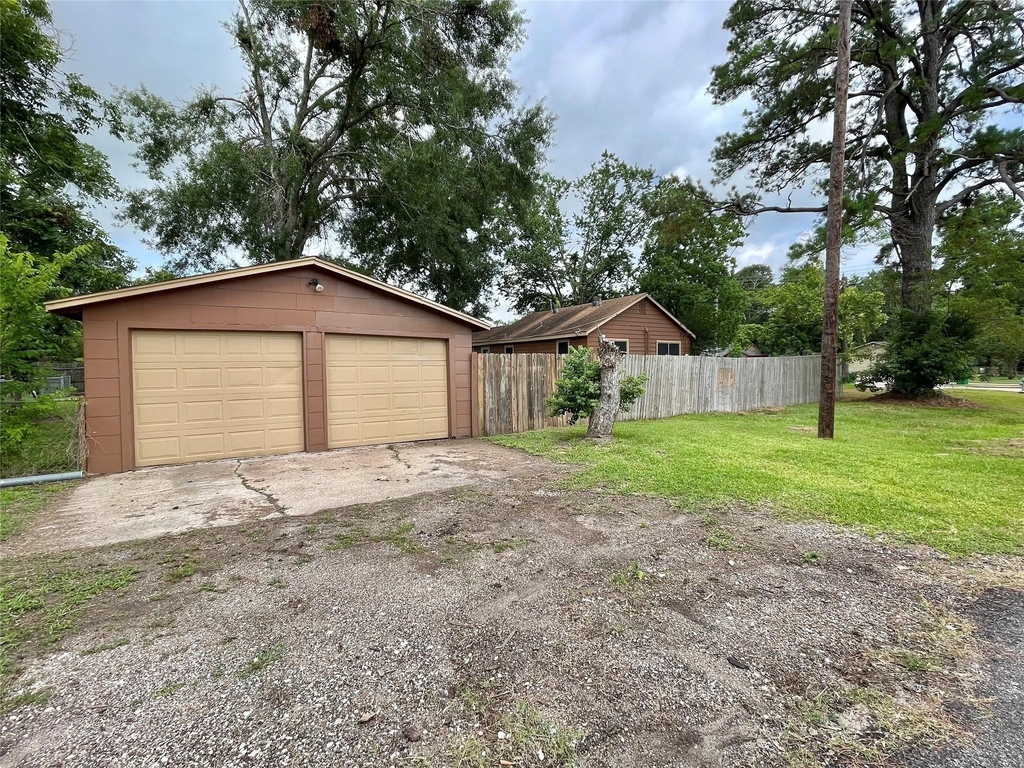 718 E Wilkins Street - Photo 17