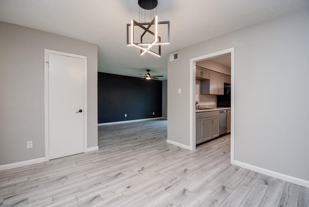 207 Granberry Street - Photo 18