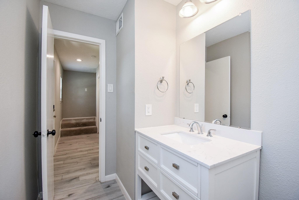 207 Granberry Street - Photo 8