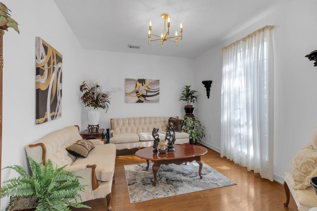 4410 Heatherwilde Street - Photo 18