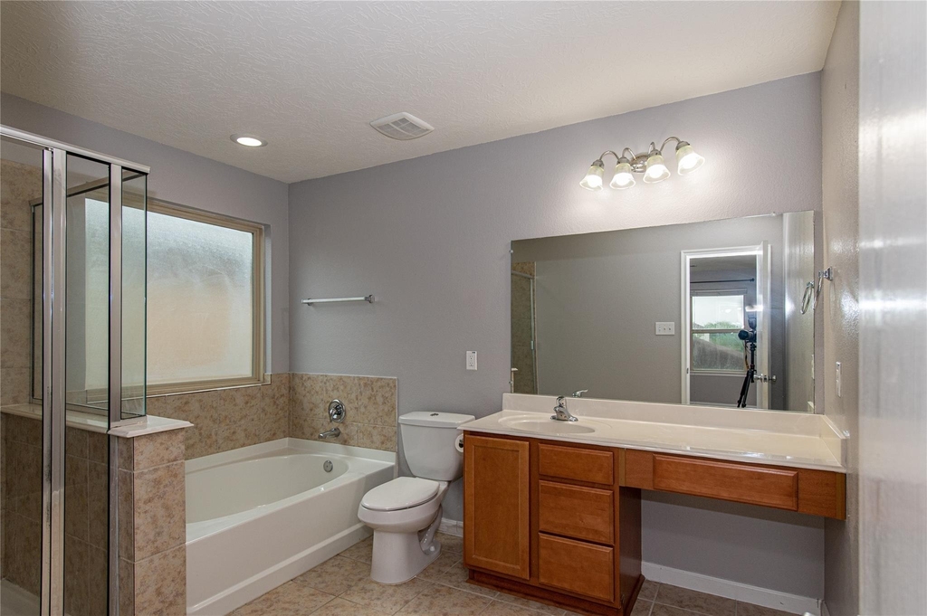 2562 Skyview Point Drive - Photo 17