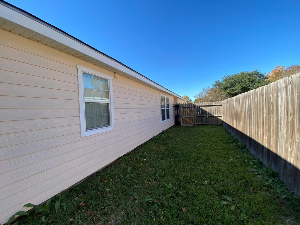 311 Willowick Street - Photo 15
