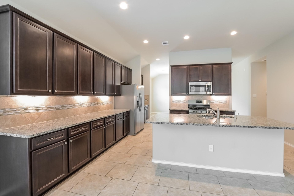 4711 Creekside Haven Trail - Photo 6