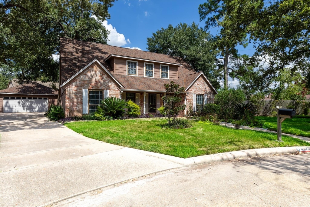 8102 Renmark Lane - Photo 29