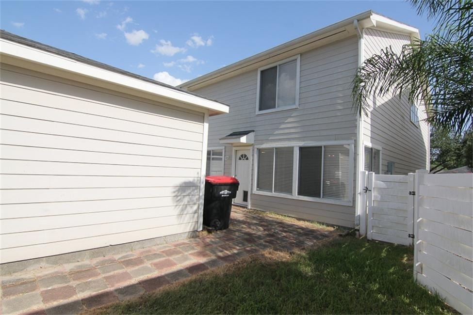 10110 Farrell Drive - Photo 31