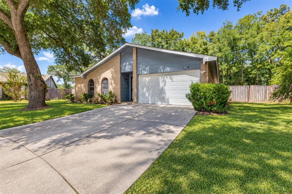 22926 Millgate Drive - Photo 3