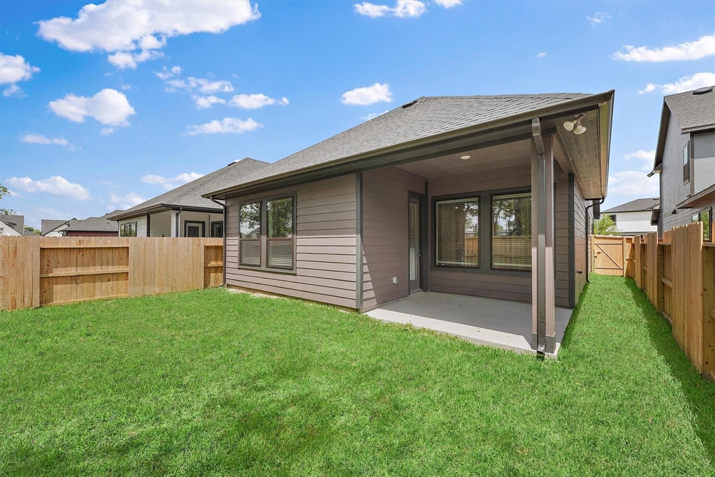 10518 William Park Drive - Photo 14