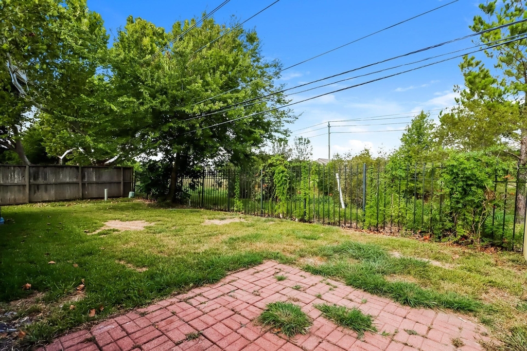 2714 Ashford Trail Drive - Photo 13