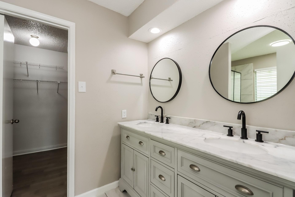 2714 Ashford Trail Drive - Photo 8