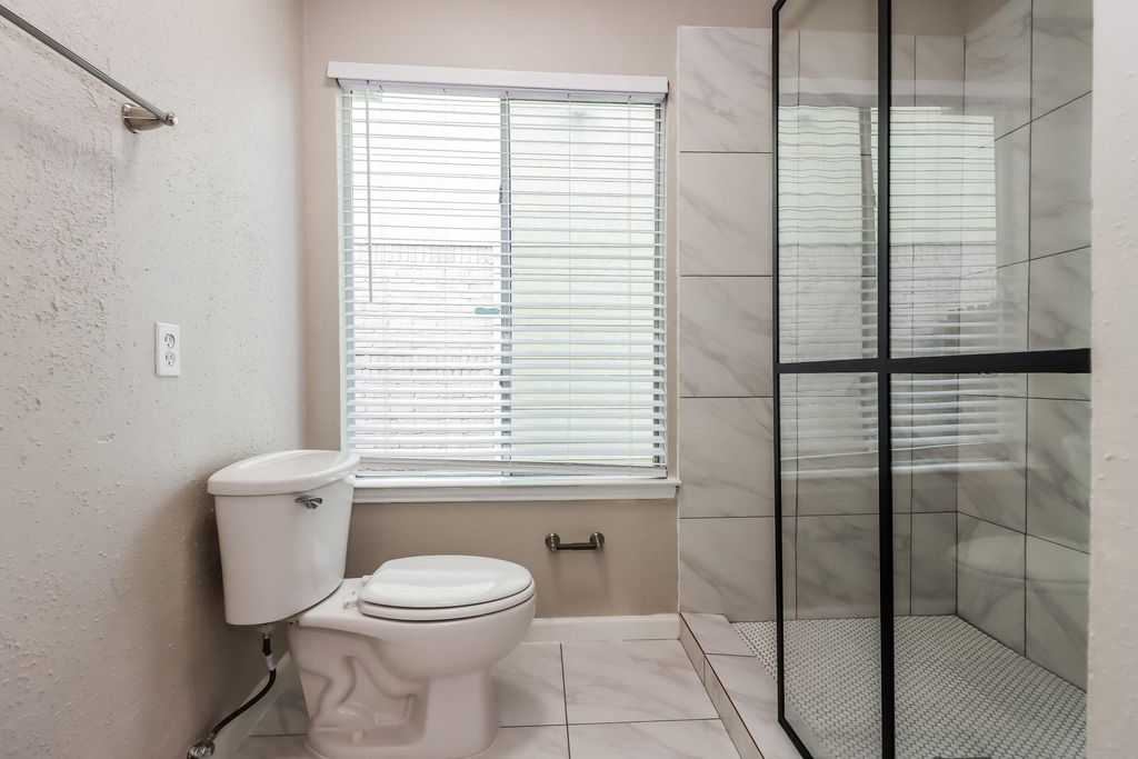 2714 Ashford Trail Drive - Photo 9