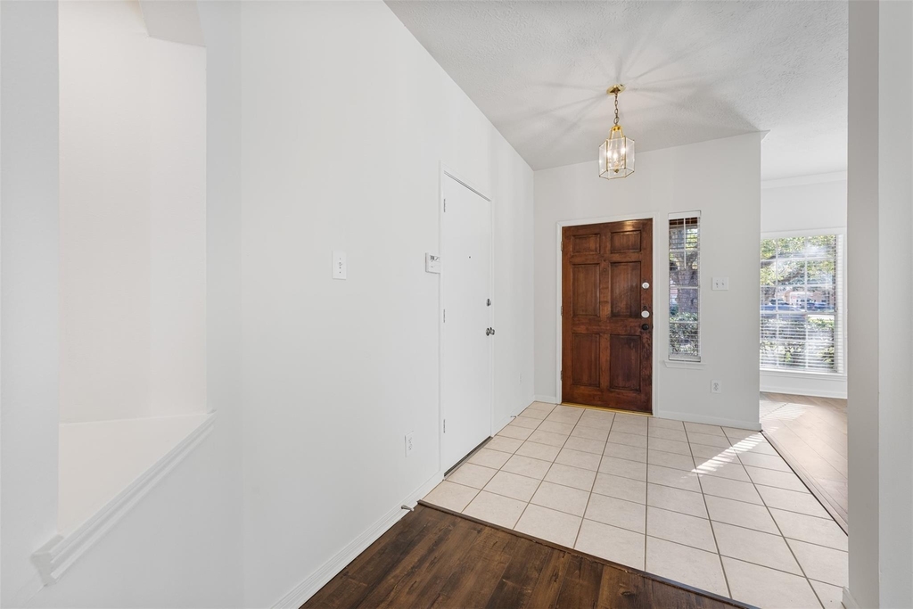 6518 Portuguese Bend Drive - Photo 2