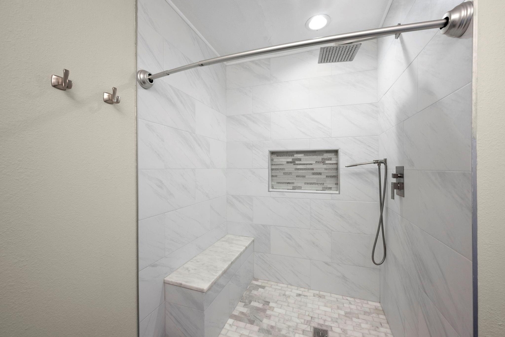 2909 Livingston Drive - Photo 16