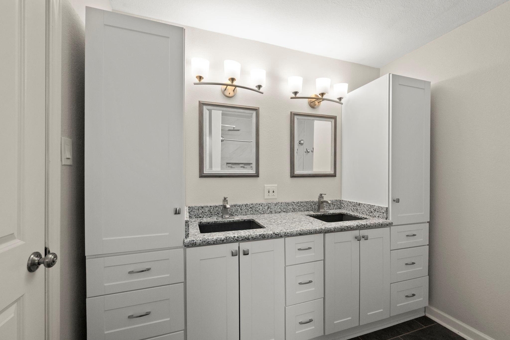 2909 Livingston Drive - Photo 15
