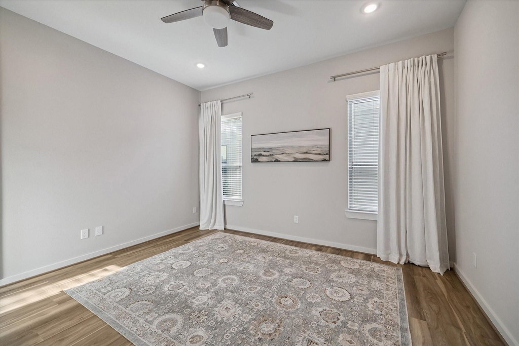 606 Thornton Road - Photo 6