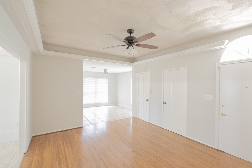 15931 Boulder Oaks Drive - Photo 17