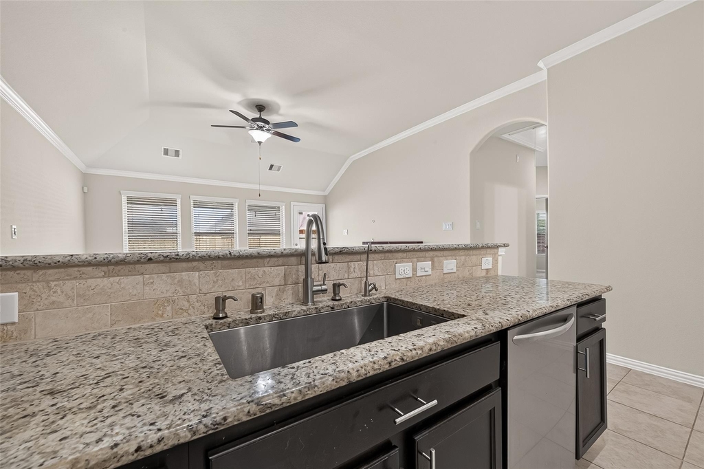 22531 Mary Rogers Trail - Photo 16