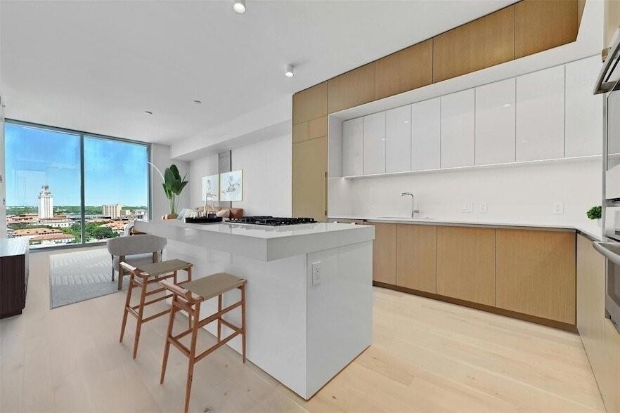 313 W 17th Street - Photo 22