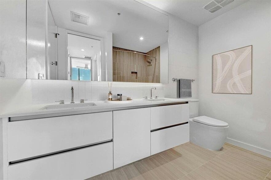 313 W 17th Street - Photo 14