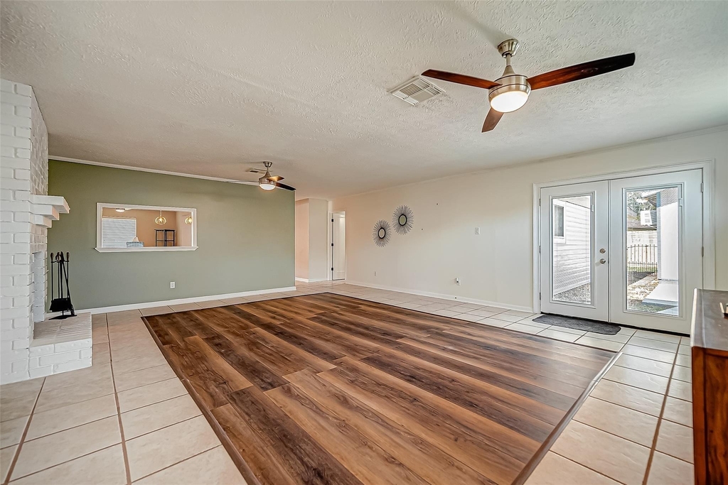 2607 Plymouth Rock Drive - Photo 7