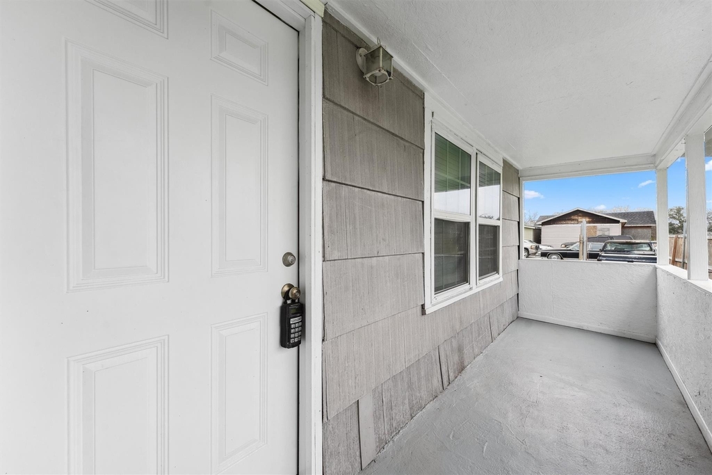 1107 Defender Street - Photo 3