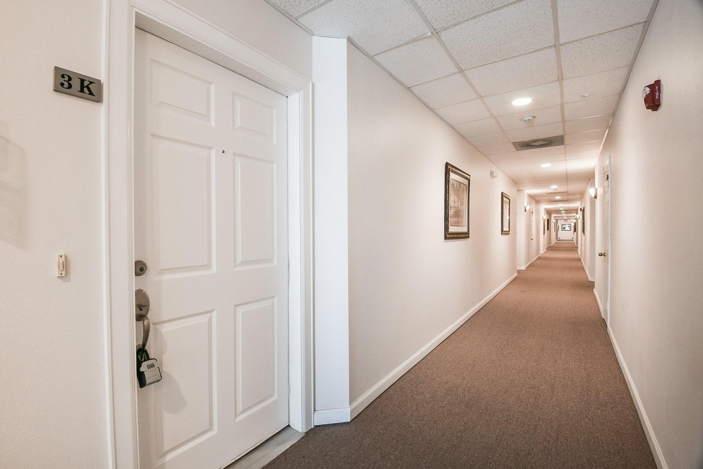 6655 W Sam Houston Parkway S - Photo 5