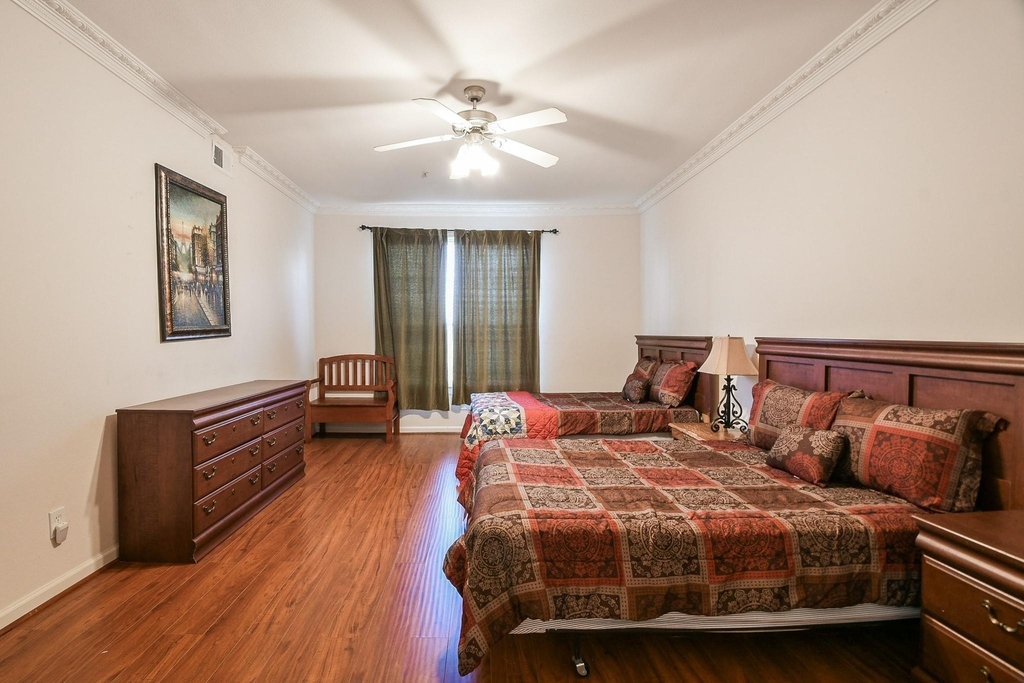 6655 W Sam Houston Parkway S - Photo 17